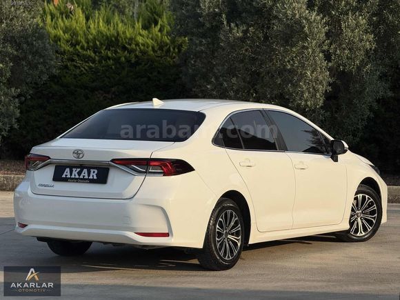 2020 1.6 VİSİON KAR BEYAZ+ÇELİK JANT+GERİ GÖRÜŞ+NAVİGASYON+LPG