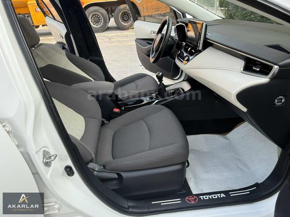 2020 1.6 VİSİON KAR BEYAZ+ÇELİK JANT+GERİ GÖRÜŞ+NAVİGASYON+LPG