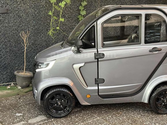 VOLTA EV1 ELEKTRİKLİ MİNİ OTOMOBİL
