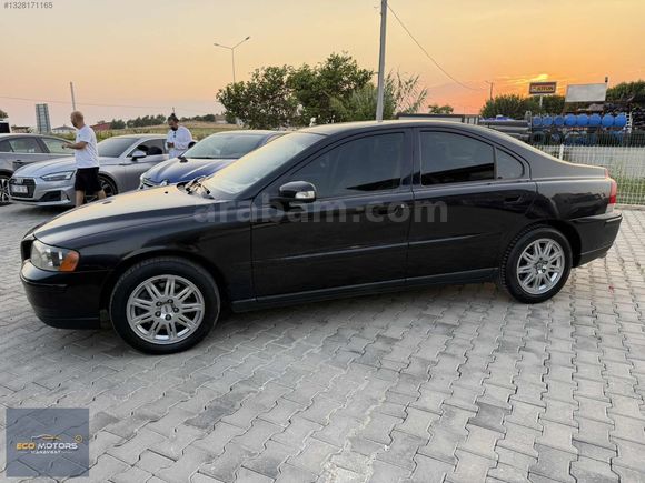VOLVO S60 2.TURBO POWERSHİFT 180 HP DEĞİŞENSİZ TEMİZ BAKIMLI
