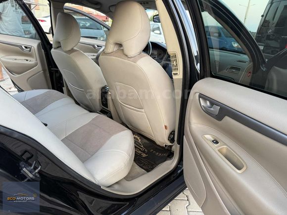 VOLVO S60 2.TURBO POWERSHİFT 180 HP DEĞİŞENSİZ TEMİZ BAKIMLI