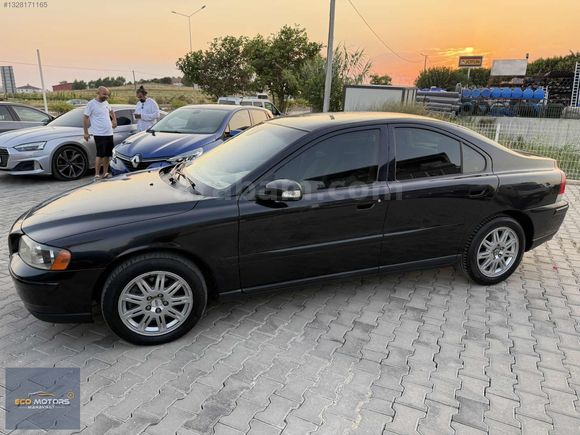 VOLVO S60 2.TURBO POWERSHİFT 180 HP DEĞİŞENSİZ TEMİZ BAKIMLI