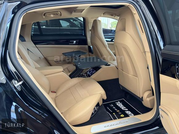 TÜRKALP PLAZA'DAN PORSCHE PANAMERA4 EXECUTİVE LONG BAYİİ HATASIZ