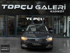 TOPÇU GALERİ KADIKÖY / MAKYAJLI TABLET EKRAN PASSAT /