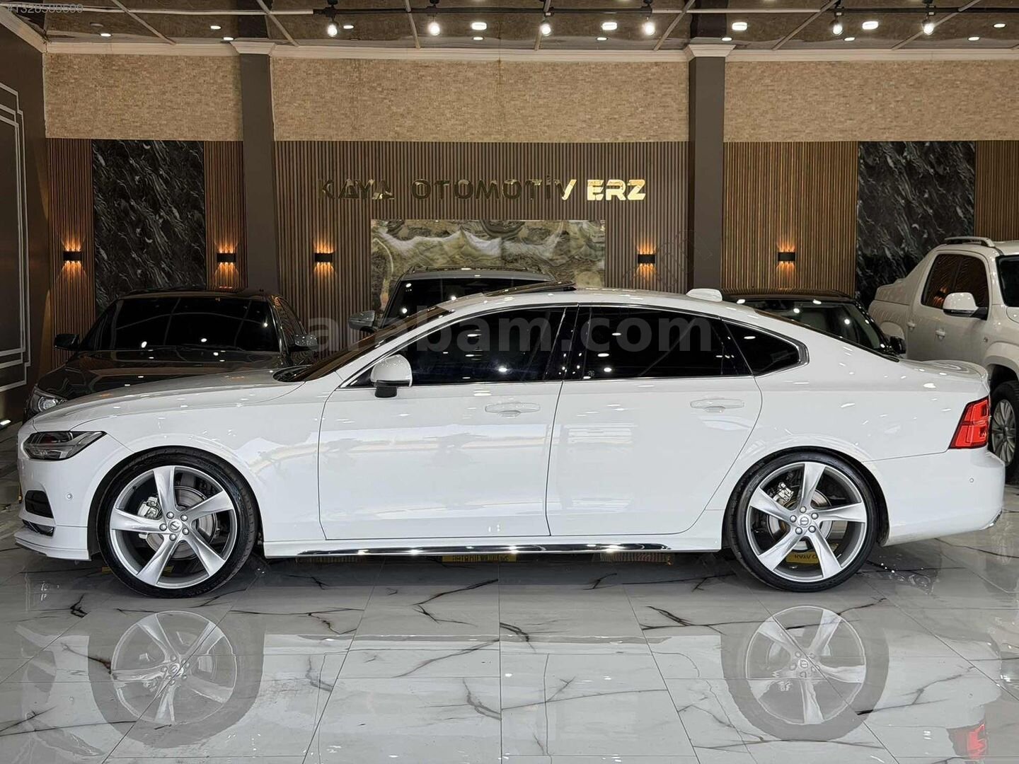 Galeriden Volvo S90 2.0 D D4 Inscription 2017 Model Erzurum 280.000 km Beyaz 4