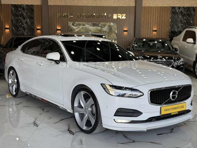 Galeriden Volvo S90 2.0 D D4 Inscription 2017 Model Erzurum 280.000 km Beyaz