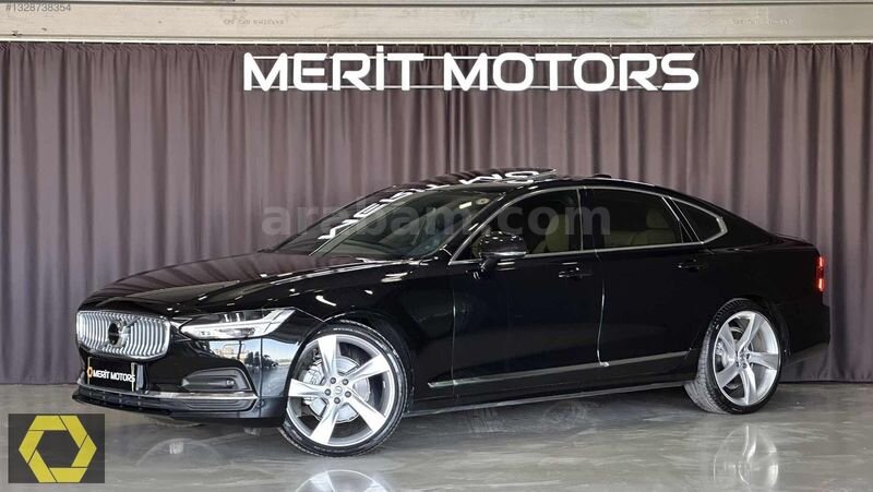 Galeriden Volvo S90 2.0 D B5 Plus Bright 2022 Model İstanbul 71.500 km Siyah