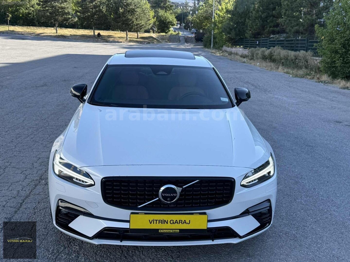 Galeriden Volvo S90 2.0 D B5 Plus Dark 2022 Model Kütahya 70.000 km Beyaz 3