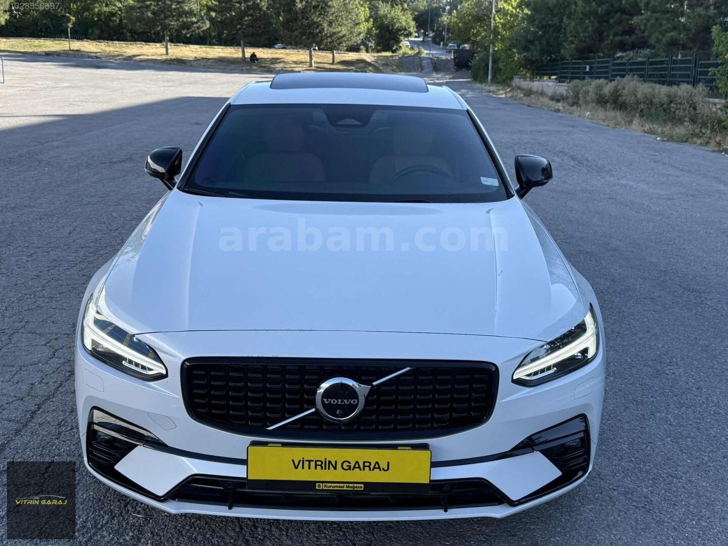 Galeriden Volvo S90 2.0 D B5 Plus Dark 2022 Model Kütahya 70.000 km Beyaz 1