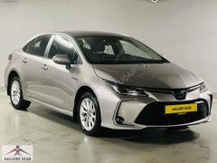 GALLERY UÇAR'dan-ORJİNAL-DEGİŞENSİZ-2021-TOYOTA-COROLLA-HYBRİT--