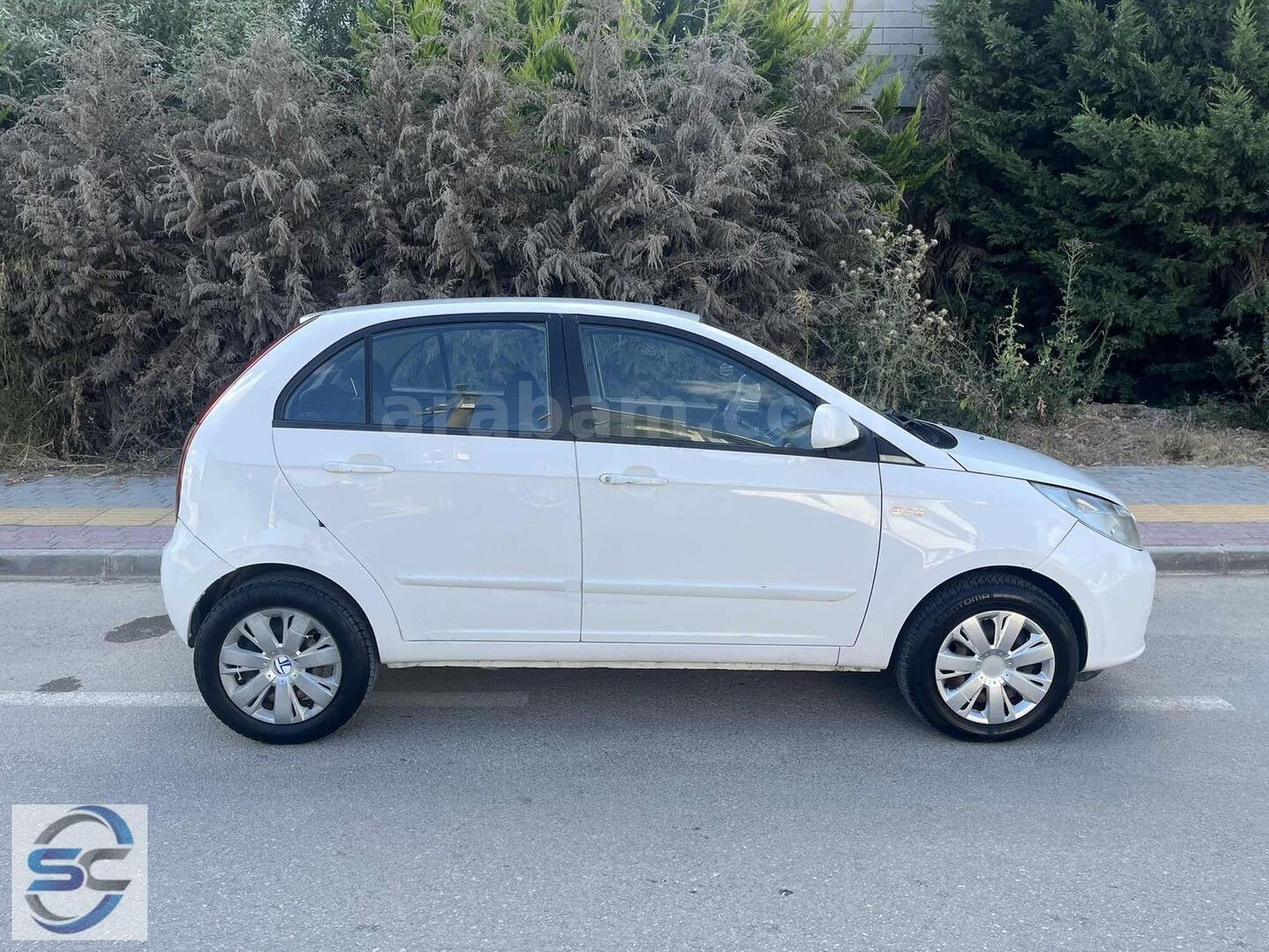 Galeriden Tata Vista 1.3 TDI Quadrojet Aura 2011 Model Bursa 238.854 km Beyaz 2