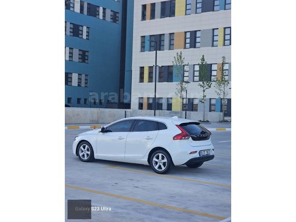 2015 MODEL VOLVO V40 PREMİUM PAKET