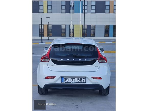 2015 MODEL VOLVO V40 PREMİUM PAKET
