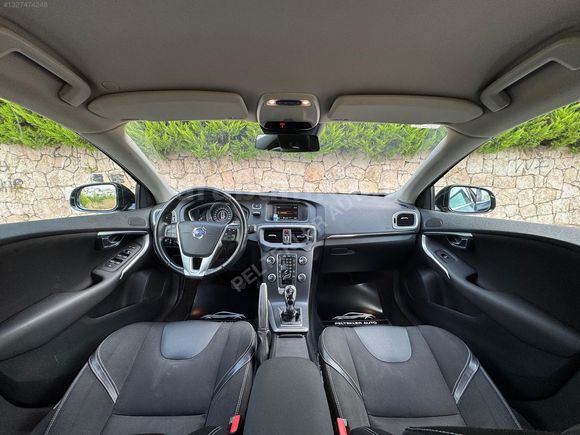 VOLVO V40 DEĞİŞEN YOK 2013 MD TERTEMİZ