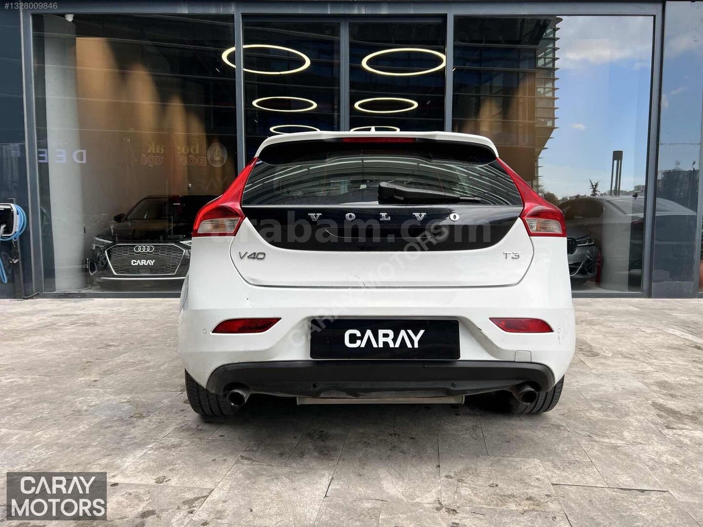 Galeriden Volvo V40 1.5 Inscription 2016 Model İstanbul 195.000 km Beyaz 6