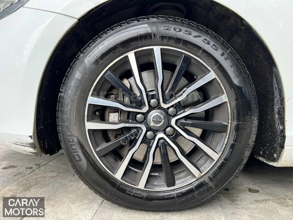 CARAY - 2016 MODEL - VOLVO V40 - 1.5 - D.KOLTUK- E.KOLTUK