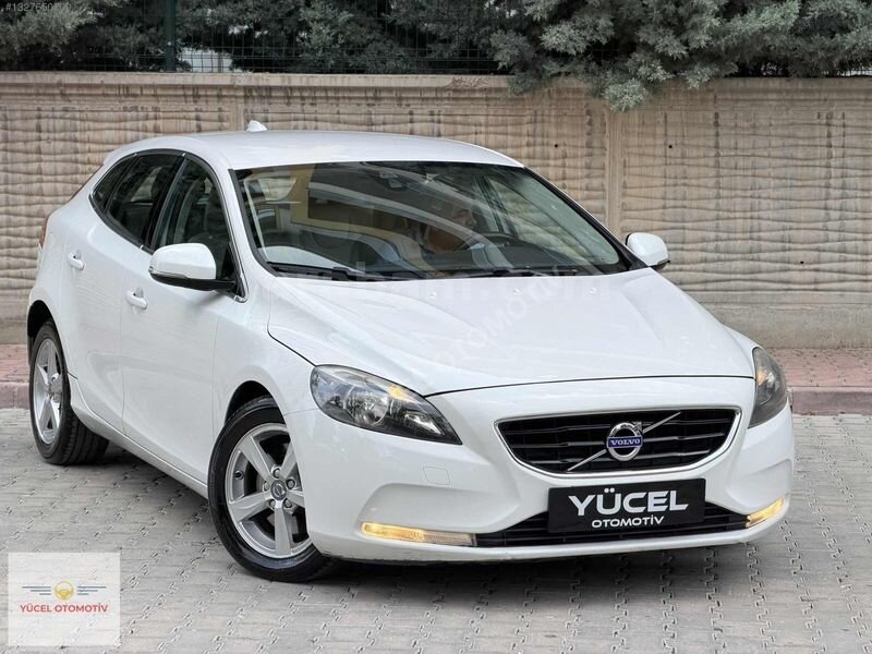 Galeriden Volvo V40 1.6 D Premium 2015 Model Konya 164.000 km Beyaz