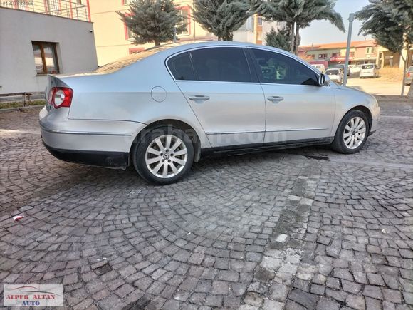 ALPER ALTAN AUTO DAN BAKIMLI PASSAT OTOMATİK..