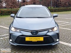 FATİH'DEN TOYOTA COROLLO 1.8 FLAME X-PACK HYBRİD SUNROOF
