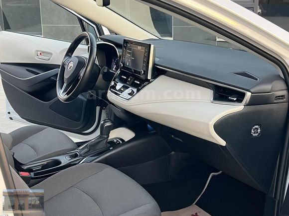 2022 Corolla 1.8 Hybrid Flame X-Pack e-CVT