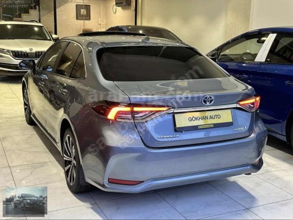 2022 COROLLA FLAME X-PACK 130 BİN KM DE SANROFLU