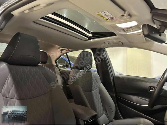 2022 COROLLA FLAME X-PACK 130 BİN KM DE SANROFLU