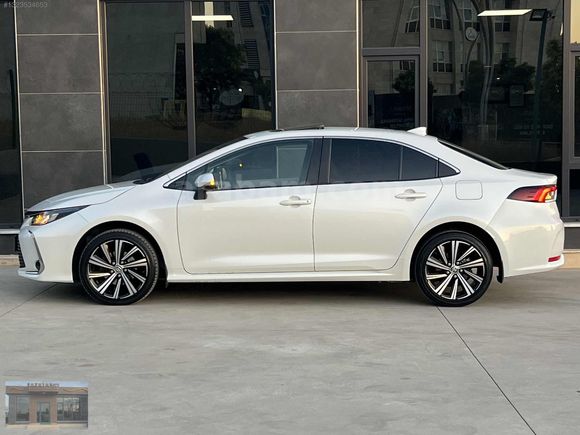 HATASIZ 2022 COROLLA FLAME X-PACK 73 BİN KM'DE ORJİNAL