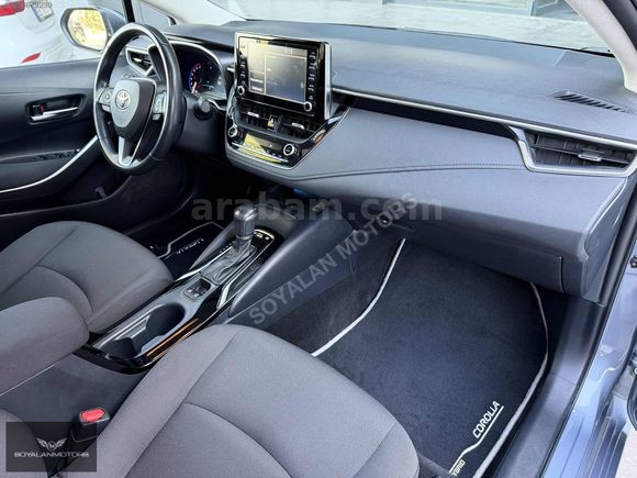 2023 ÇIKIŞLI 37.000 KM'DE COROLLA HYBRİD FLAME X-PACK SERVİS BKM