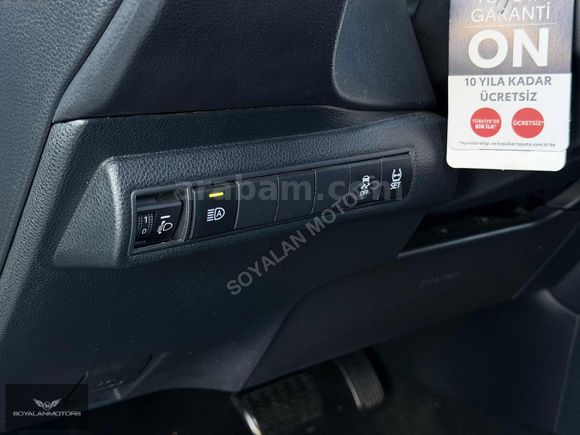 2023 ÇIKIŞLI 37.000 KM'DE COROLLA HYBRİD FLAME X-PACK SERVİS BKM