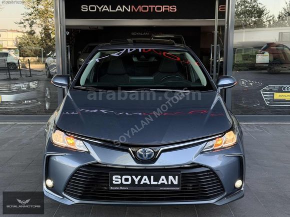 2023 ÇIKIŞLI 37.000 KM'DE COROLLA HYBRİD FLAME X-PACK SERVİS BKM