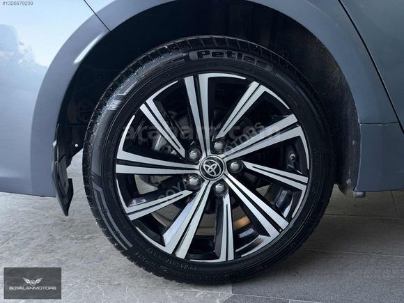 2023 ÇIKIŞLI 37.000 KM'DE COROLLA HYBRİD FLAME X-PACK SERVİS BKM