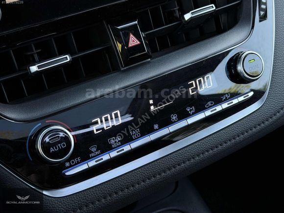 2023 ÇIKIŞLI 37.000 KM'DE COROLLA HYBRİD FLAME X-PACK SERVİS BKM