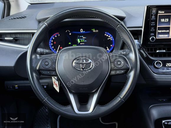 2023 ÇIKIŞLI 37.000 KM'DE COROLLA HYBRİD FLAME X-PACK SERVİS BKM