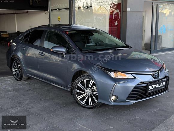 2023 ÇIKIŞLI 37.000 KM'DE COROLLA HYBRİD FLAME X-PACK SERVİS BKM