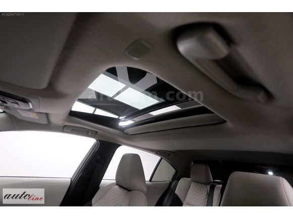 AUTOLİNE DAN 2023 ÇOK TEMİZ COROLLA HYBRİD FLAME X
