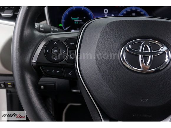 AUTOLİNE DAN 2023 ÇOK TEMİZ COROLLA HYBRİD FLAME X