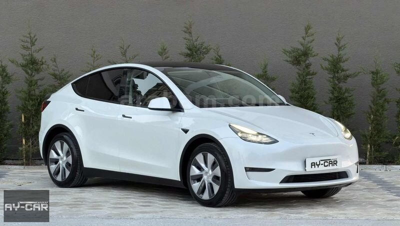 Galeriden Tesla Model Y Long Range AWD 2023 Model Çanakkale 70.000 km Beyaz