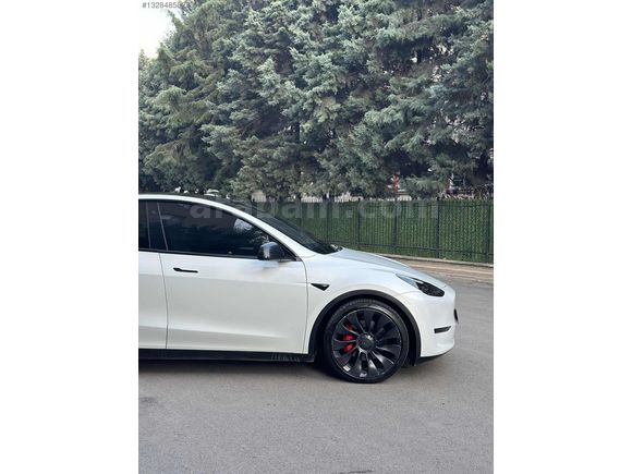 NÜANS AUTO TESLA MODEL Y PERFORMANCE 4WD OTOMOM