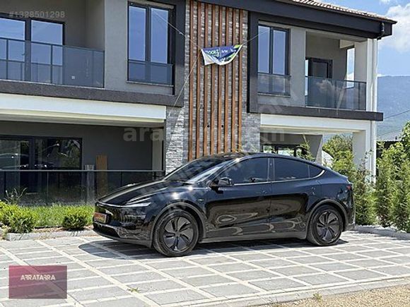 AFRATAFRADAN TESLA MODEL Y JUNİPER