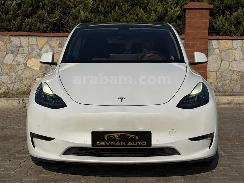 Galeriden Tesla Model Y Long Range AWD 2021 Model İzmir 64.000 km Beyaz