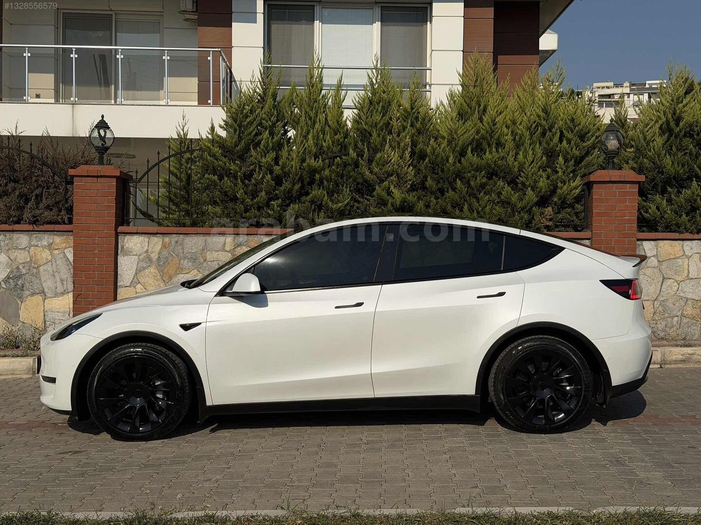 Galeriden Tesla Model Y Long Range AWD 2021 Model İzmir 64.000 km Beyaz 3