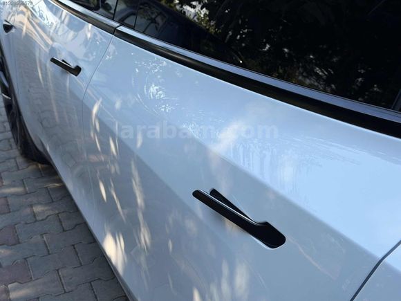 2022 ÇIKIŞLI VAKUM AUTO PILOT MODEL Y HATASIZ BOYASIZ TRAMERSİZ