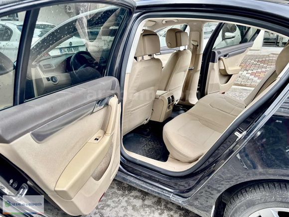 VOLKSWAGEN PASSAT 2.0 TDİ Bluemotion satılık