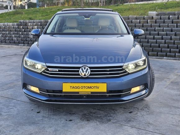2.0 4x4 HİGLİNE PASSAT CAMTAVAN MAVİ BAKIMLI