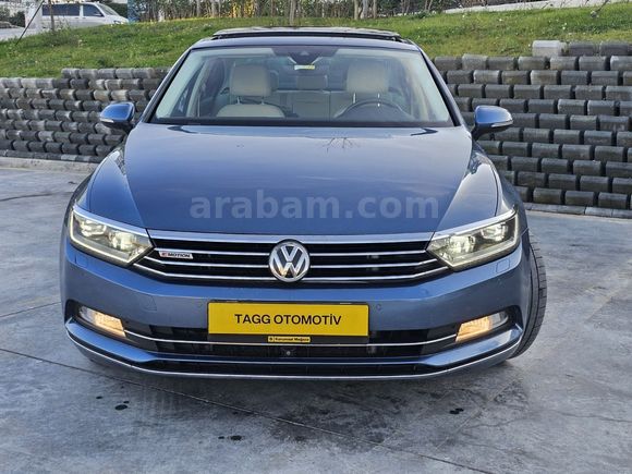 2.0 4x4 HİGLİNE PASSAT CAMTAVAN MAVİ BAKIMLI