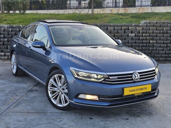 2.0 4x4 HİGLİNE PASSAT CAMTAVAN MAVİ BAKIMLI