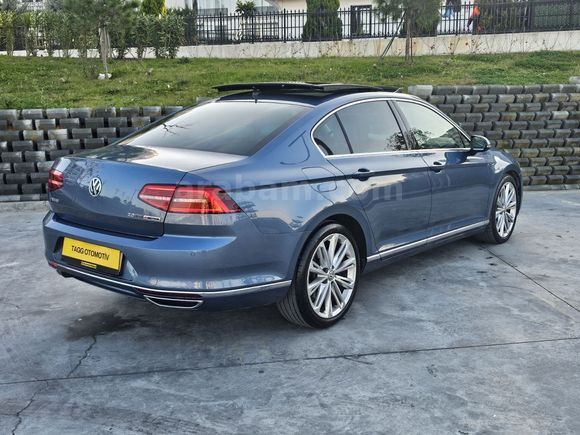 2.0 4x4 HİGLİNE PASSAT CAMTAVAN MAVİ BAKIMLI