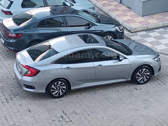 Sahibinden Honda Civic 1.6i VTEC Eco Executive 2017 Model