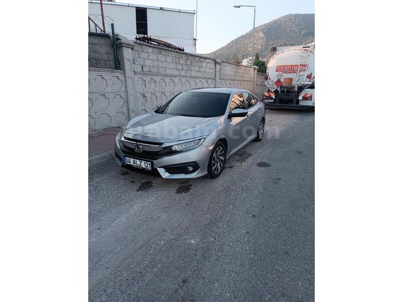 Sahibinden Honda Civic 1.6i VTEC Eco Executive 2017 Model