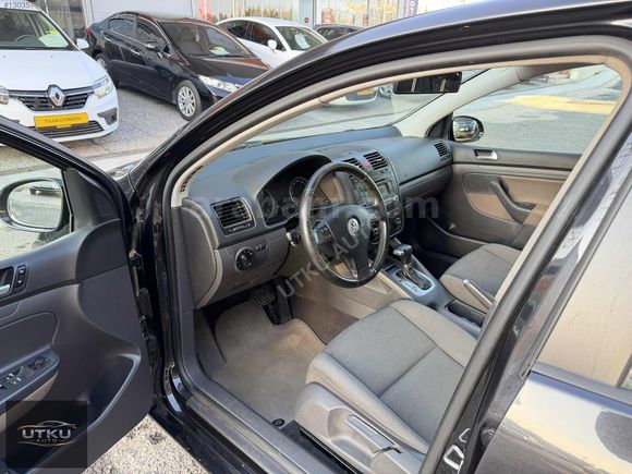 UTKU AUTO'DAN 2006 MODEL BENZİN OTOMATİK GOLF